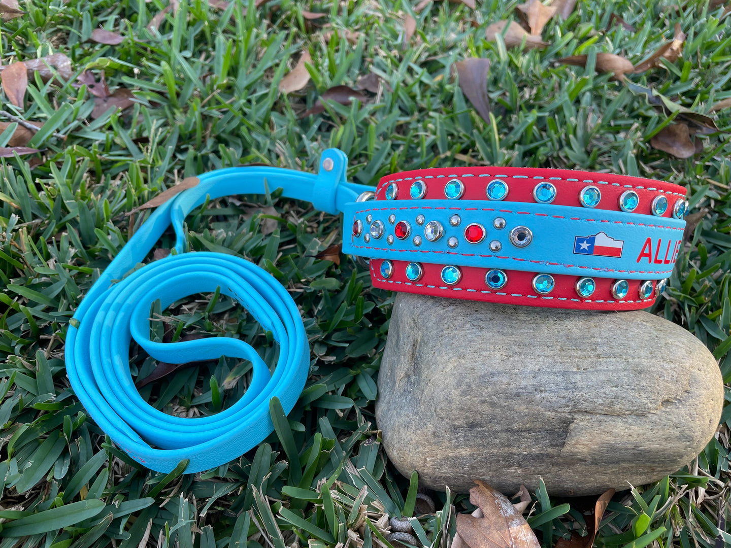 Personalized / Custom Bling 2" MegaBling Martingale Leads